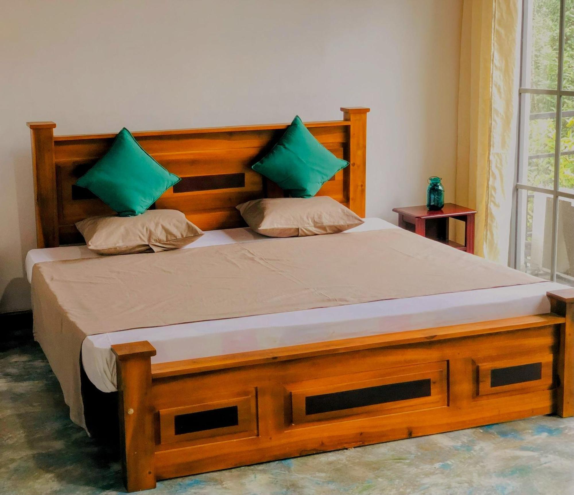 Barefoot Inn Канди Экстерьер фото